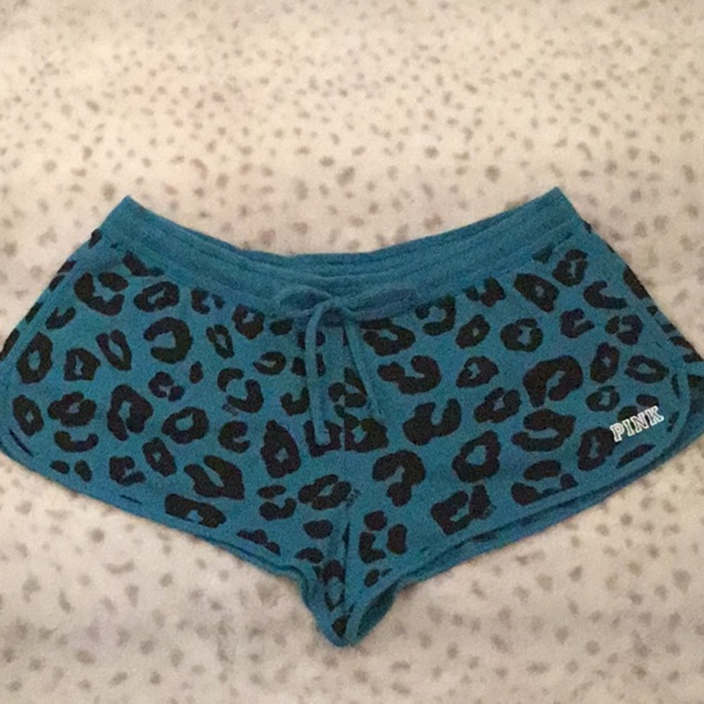 PINK Victoria’s Secret Leopard Shorts Large